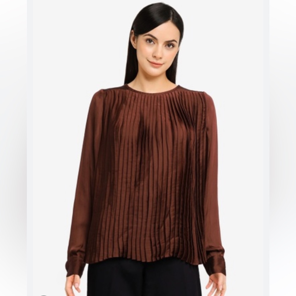 NWT! Banana Republic Blouse size small